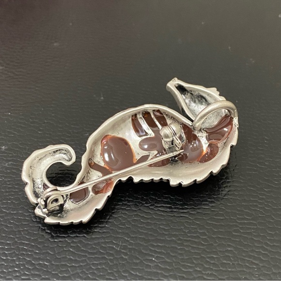 Unsigned Silver-tone Enameled Rhinestones Seahorse Figural Pendant Brooch 11.3g - Picture 7 of 12